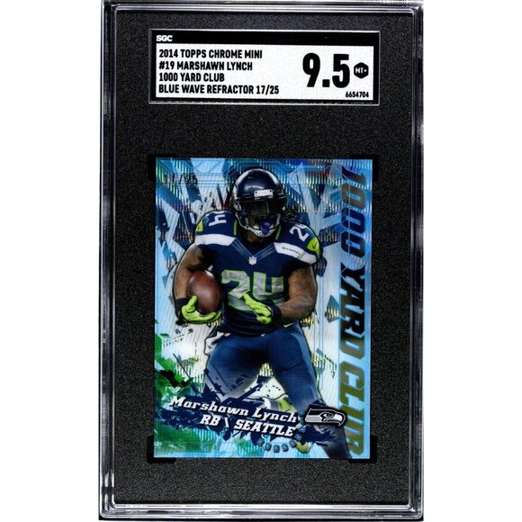 Marshawn Lynch 17/25 Topps Chrome Mini Blue Wave Refractor 1000 Yard Club #19